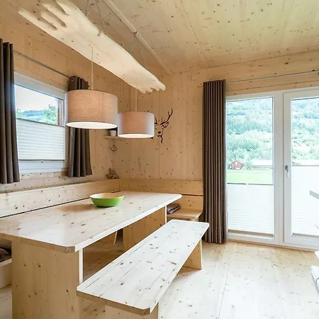 シャレー Chalet Chalet Hirsch ザンクト・ローレンツェン・オプ・ムーラウ