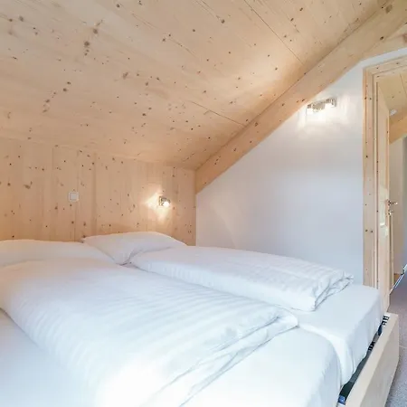 Chalet Chalet Hirsch ザンクト・ローレンツェン・オプ・ムーラウ