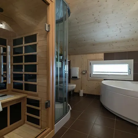 Chalet Chalet Hirsch シャレー *